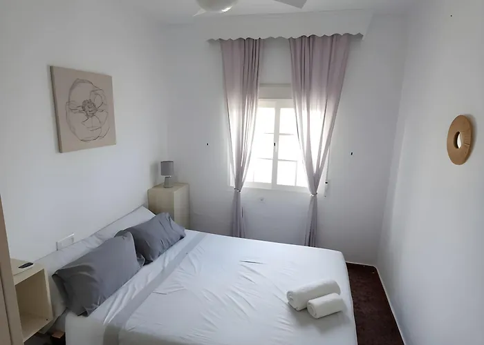 Шале Con Piscina Privada Jardin Del Sol Solo Familias Y Parejas Кониль-де-ла-Фронтера