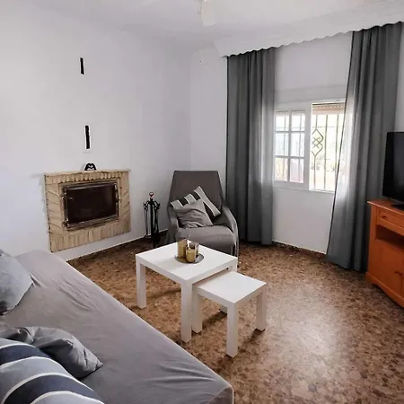 Con Piscina Privada Jardin Del Sol Solo Familias Y Parejas Conil De La Frontera
