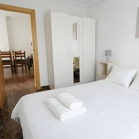 Con Piscina Privada Jardin Del Sol Solo Familias Y Parejas Horská chata *