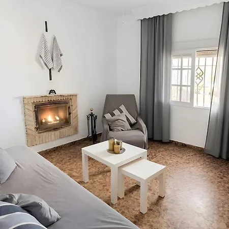Con Piscina Privada Jardin Del Sol Solo Familias Y Parejas *