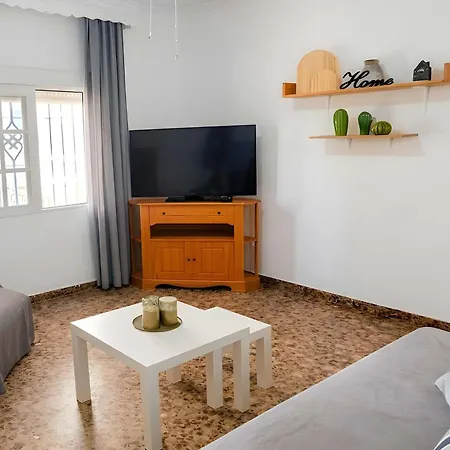 Con Piscina Privada Jardin Del Sol Solo Familias Y Parejas * Conil De La Frontera